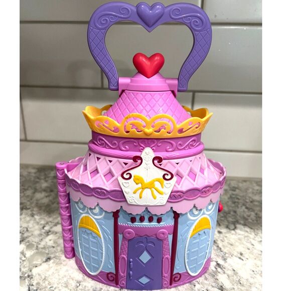 My Little Pony MLP Friendship Is Magic Rarity Booktique Set + Accessories HASBRO - Picture 3 of 9